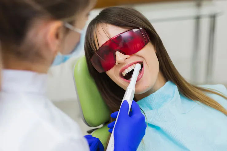 7 Top Teeth Whitening Options for a Brighter Smile
