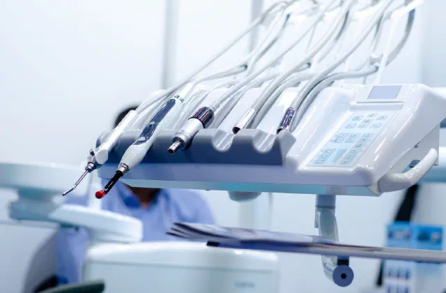 A modern quiet electric dental handpiece