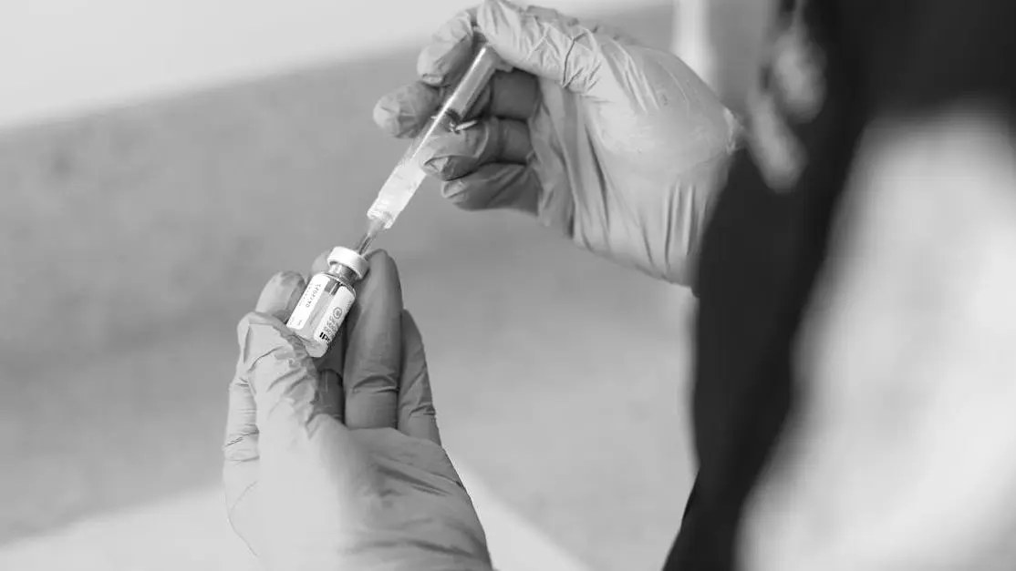 IV sedation being prepared for dental work, illustrating how long IV sedation lasts for procedures
