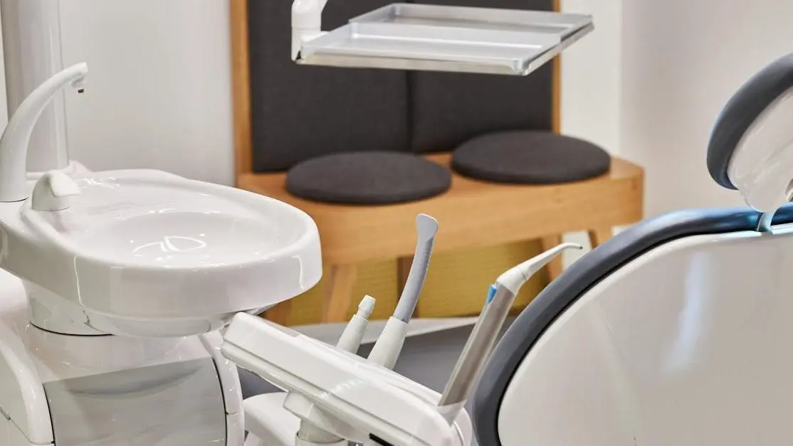 Modern dental clinic interior highlighting comfort, ideal for those seeking comfort dental close to me.
